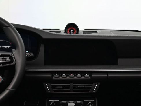 Used 2025 Porsche 911 Carrera image 9