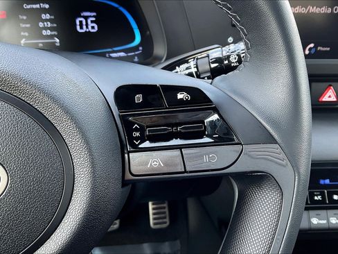 Used 2026 Hyundai Elantra Sport image 13