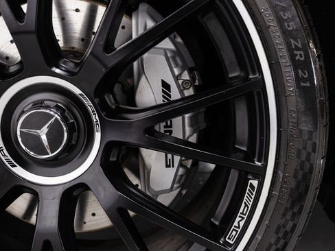 Used 2025 Mercedes-Benz E 53 AMG e 4MATIC Sedan image 37