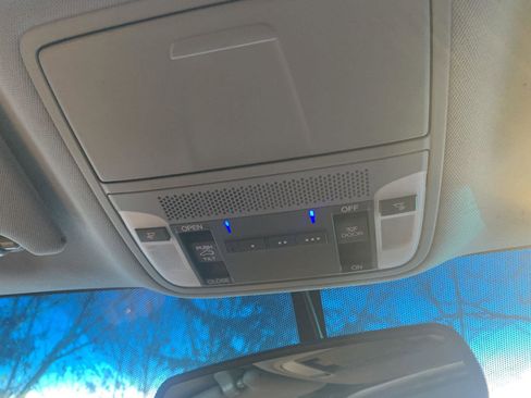 Used 2016 Acura RDX AWD image 2