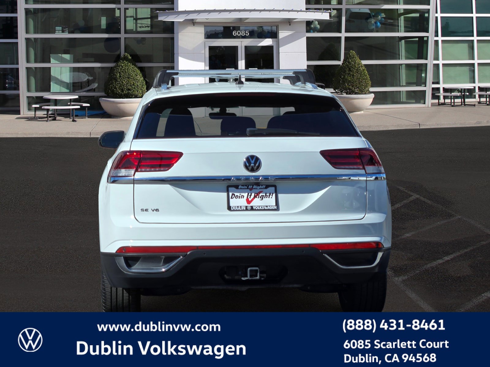 Certified 2023 Volkswagen Atlas Cross Sport SE FWD image 5