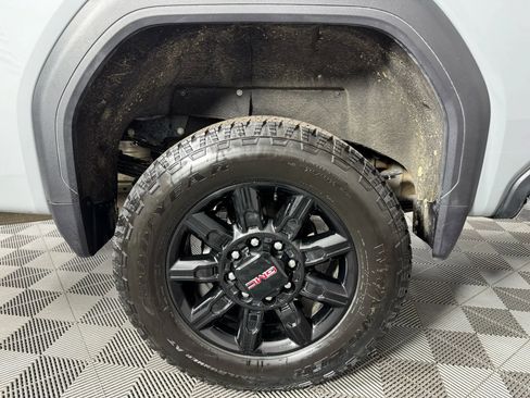 Used 2024 GMC Sierra 3500 AT4 w/ AT4 Premium Plus Package image 50