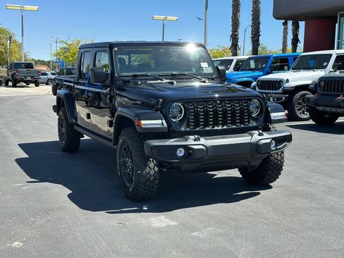 New 2026 Jeep Gladiator Sport AWD/4WD image 8
