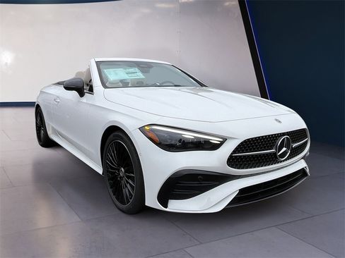 New 2026 Mercedes-Benz CLE 300 4MATIC Cabriolet image 4