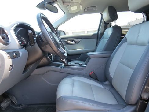 Used 2021 Chevrolet Blazer LT FWD image 10