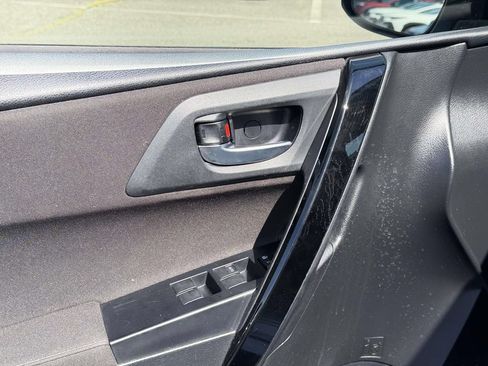 Used 2018 Toyota Corolla iM w/ All-Weather Mat Package FWD image 14