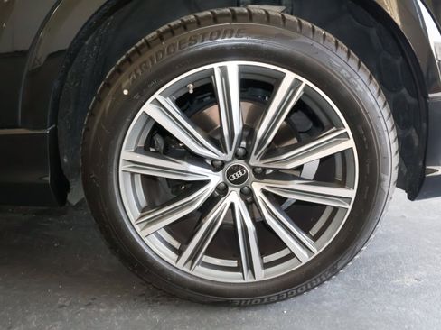 Used 2022 Audi SQ8 Premium Plus AWD/4WD image 45