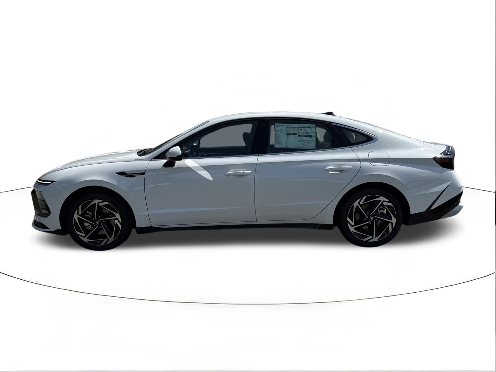 New 2026 Hyundai Sonata SEL FWD image 6