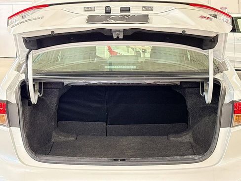 Used 2025 Toyota Corolla SE FWD image 20