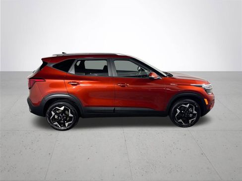 Certified 2025 Kia Seltos S AWD/4WD image 6