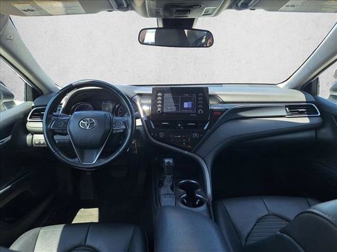 Used 2023 Toyota Camry SE FWD image 16