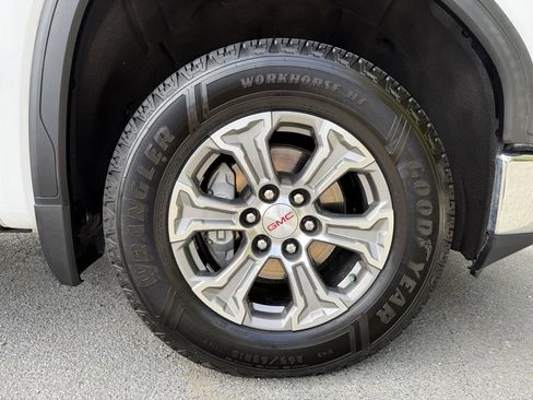 Certified 2021 GMC Sierra 1500 SLE image 16