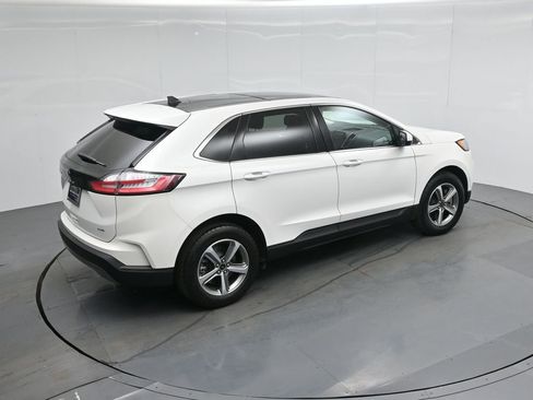 Certified 2023 Ford Edge SEL w/ Convenience Package AWD/4WD image 40
