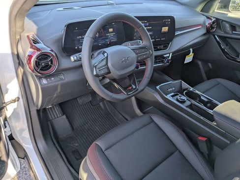 New 2026 Chevrolet Equinox RS w/ LPO, Floor Liner Package image 14