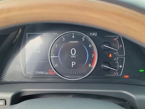 Used 2024 Lexus ES 350 Ultra Luxury image 25