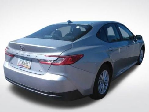 Used 2025 Toyota Camry LE FWD image 2