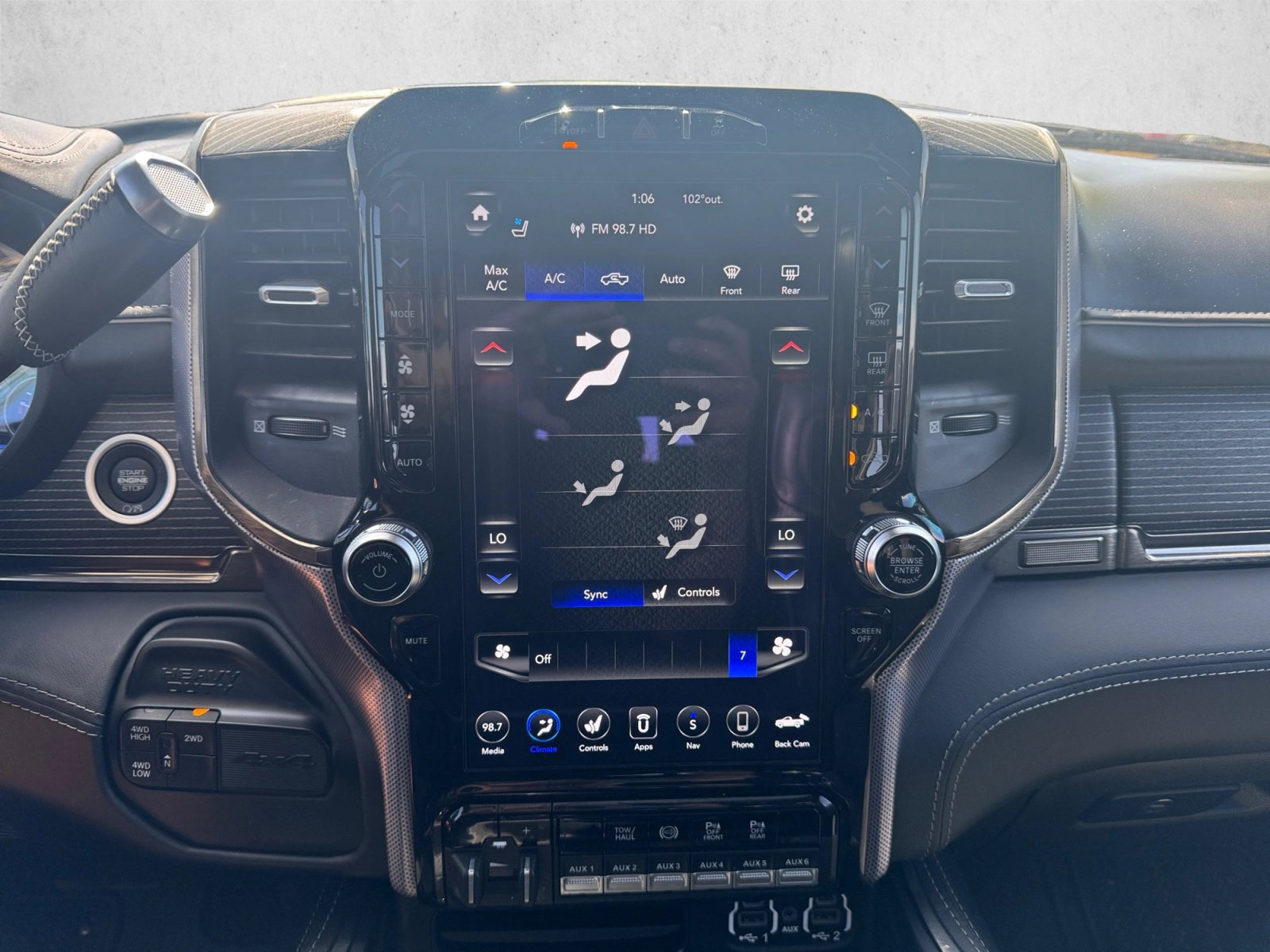Used 2021 RAM 2500 Limited AWD/4WD image 15