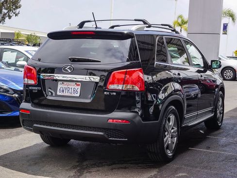 Used 2013 Kia Sorento EX w/ EX V6 Premium Pkg FWD image 7