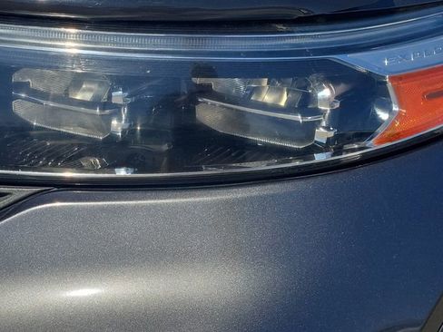 Used 2020 Ford Explorer XLT w/ Equipment Group 202A image 7