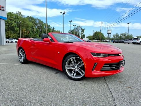 Used 2017 Chevrolet Camaro LT w/ RS Package image 2