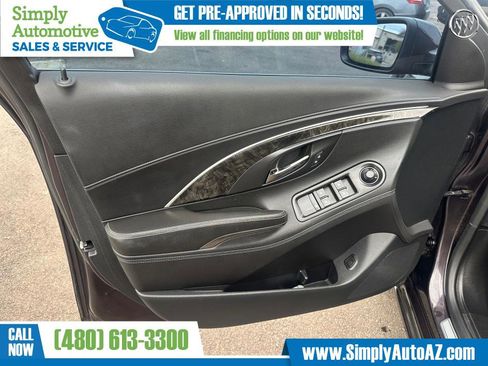 Used 2015 Buick LaCrosse image 18