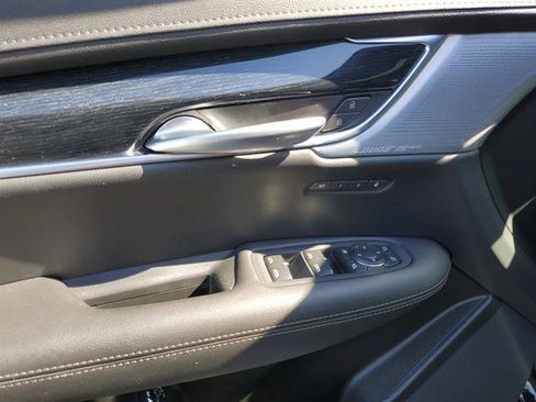 Certified 2025 Cadillac XT5 Premium Luxury FWD image 55