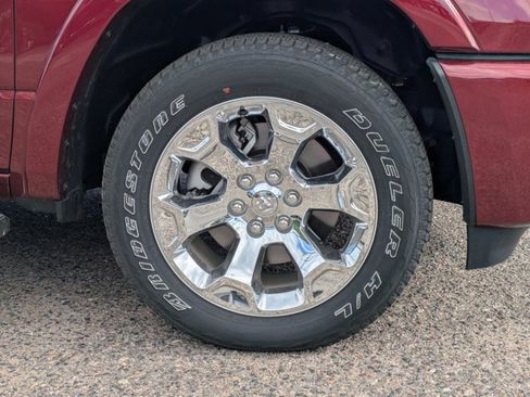 Used 2025 RAM 1500 Big Horn AWD/4WD image 21