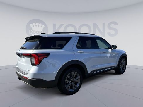 New 2025 Ford Explorer Active w/ Active Comfort Package image 7