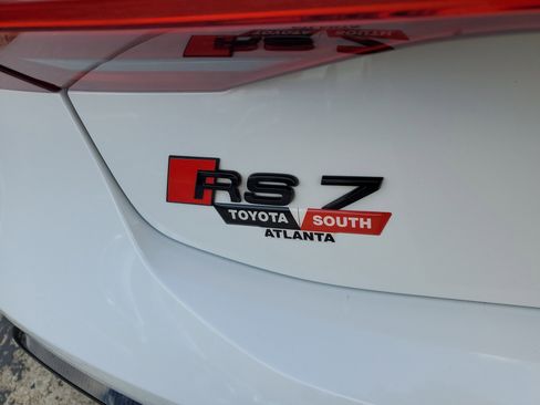 Used 2021 Audi RS 7 Sportback w/ Carbon Optic Package image 7