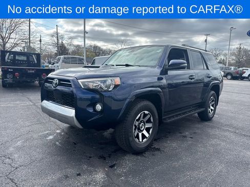 Used 2020 Toyota 4Runner TRD Off-Road Premium w/ Moonroof Package image 2