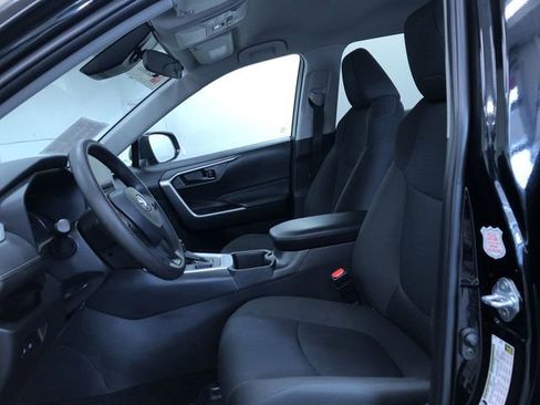 Certified 2025 Toyota RAV4 LE image 18