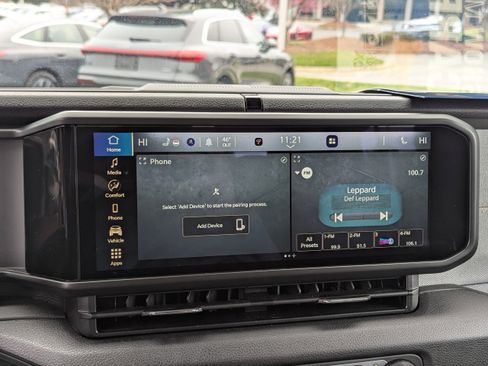 Certified 2025 Jeep Gladiator Sport image 19