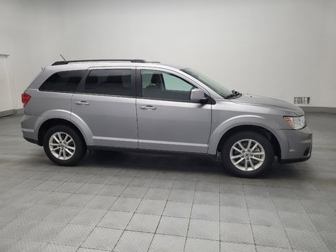 Used 2018 Dodge Journey SXT w/ Connectivity Group image 11