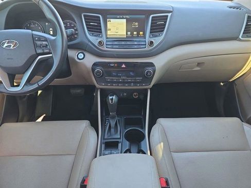 Used 2017 Hyundai Tucson Limited w/ Limited Ultimate Package 03 image 33