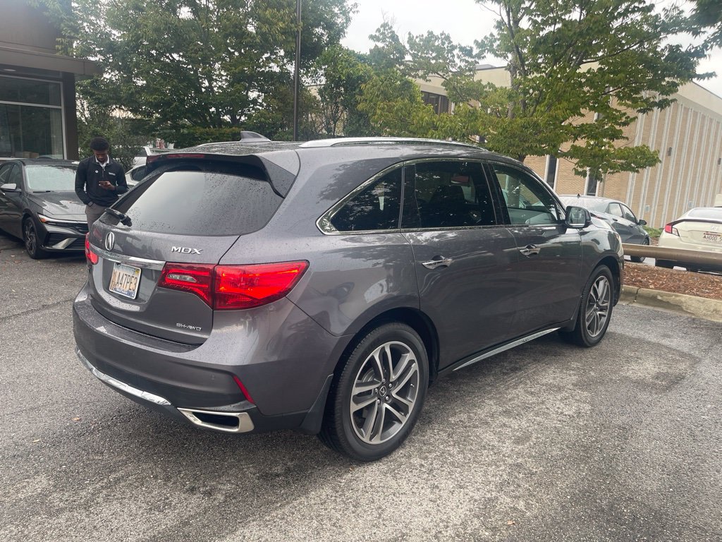 Used 2017 Acura MDX w/ Advance Package AWD/4WD image 3