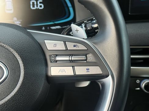 Used 2025 Hyundai Palisade SEL FWD image 18