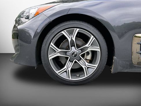 Used 2020 Kia Stinger GT-Line w/ Sun & Sound Package RWD image 34