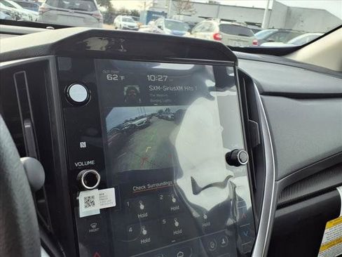 Used 2025 Subaru Crosstrek 2.0i Premium image 12