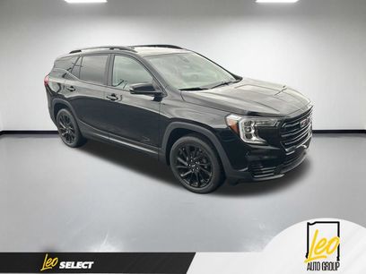 Used 2023 GMC Terrain SLE w/ Driver Convenience Package