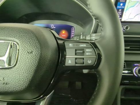 New 2026 Honda Pilot Touring image 39