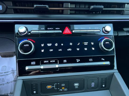 New 2025 Hyundai Santa Fe Calligraphy image 25