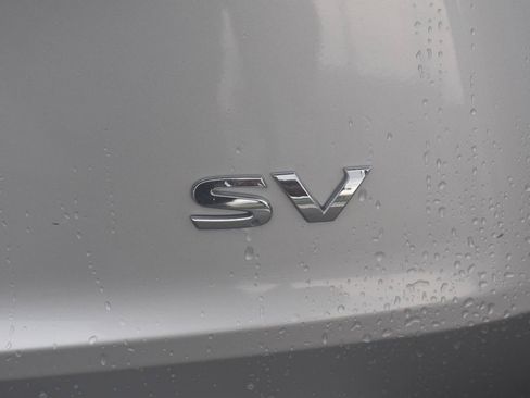 Used 2023 Nissan Rogue SV FWD image 8
