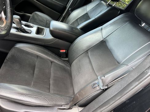 Used 2017 Jeep Grand Cherokee Altitude AWD/4WD image 22