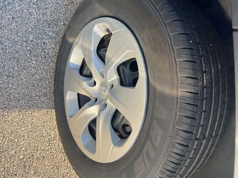 Used 2024 Toyota RAV4 LE image 13