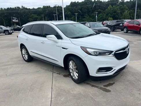 Used 2018 Buick Enclave Premium w/ Trailering Package FWD image 8