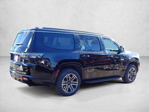 New 2026 Jeep Grand Wagoneer 4WD w/ Premium Group I image 3