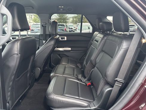 Used 2023 Ford Explorer XLT w/ Equipment Group 202A image 36