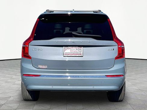 Used 2023 Volvo XC90 B6 Plus AWD/4WD image 4