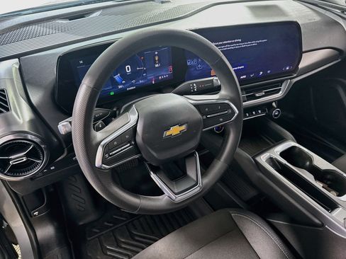 Used 2026 Chevrolet Equinox EV LT FWD image 10