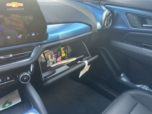 New 2024 Chevrolet Equinox EV RS image 12